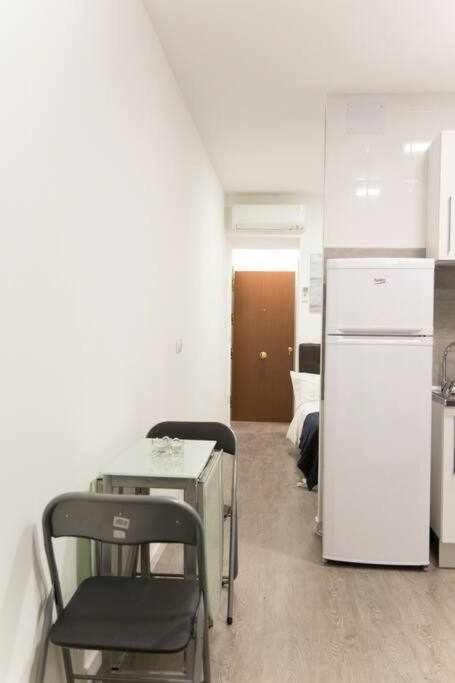 Comodo Y Agradable Estudio En Madrid Centro A5 Экстерьер фото